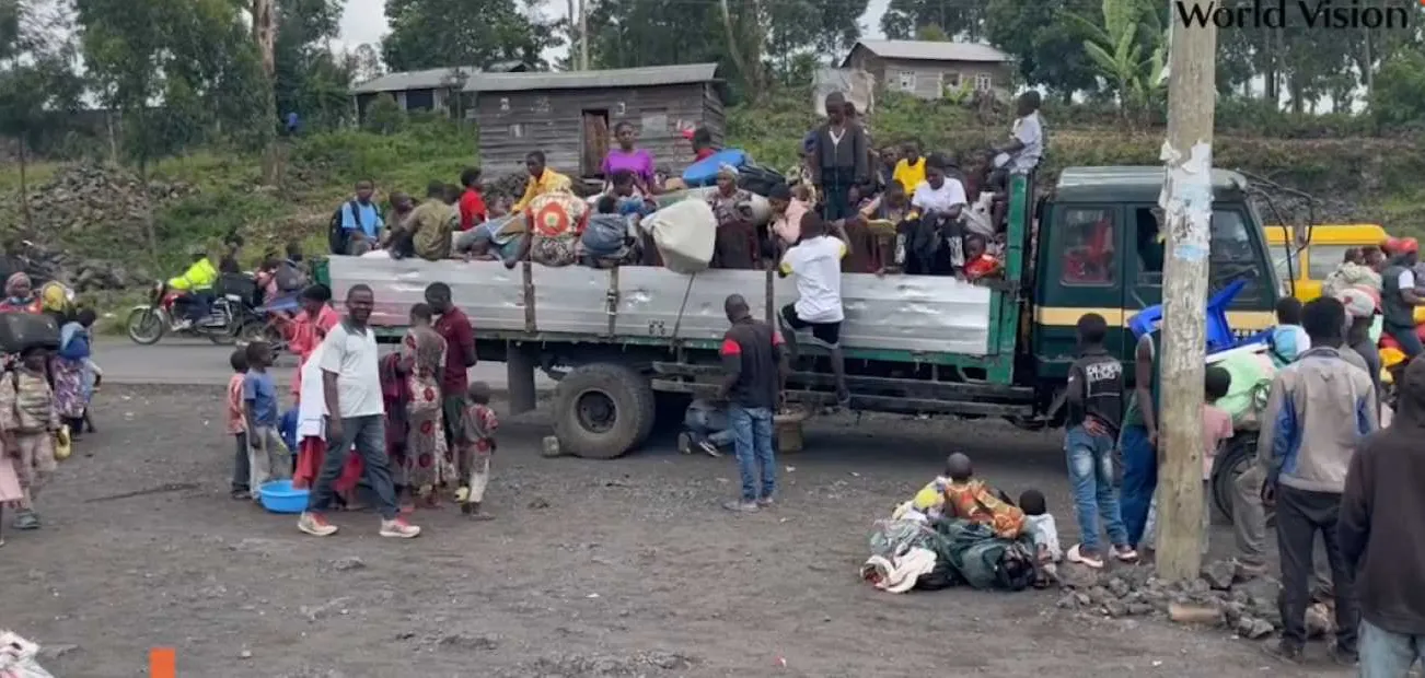 Zehntausende Menschen sind auf der Flucht vor Gewalt im Osten der DR Kongo.