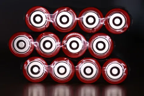Batterien sind kein gutes Weihnachtsgeschenk für ein Patenkind