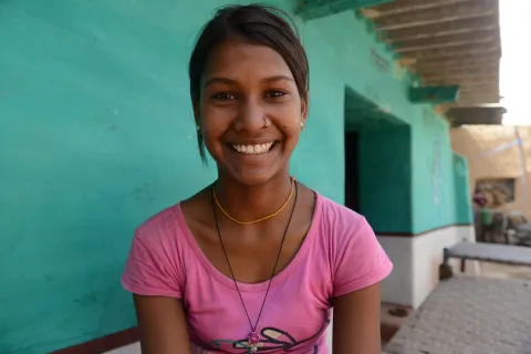 Patenkind Khusboo aus Indien