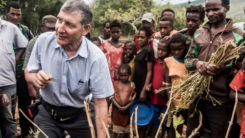 World Vision Mitarbeiter Tony Rinaudo erhält alternativen Nobelpreis